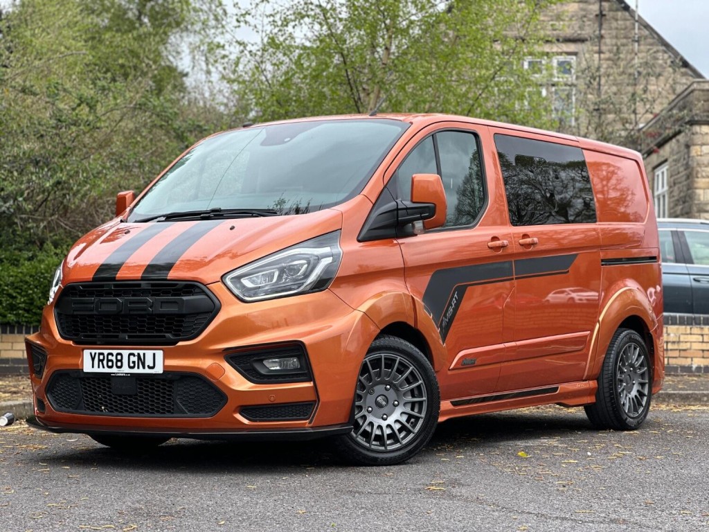 FORD TRANSIT 2.0 320 EcoBlue Limited