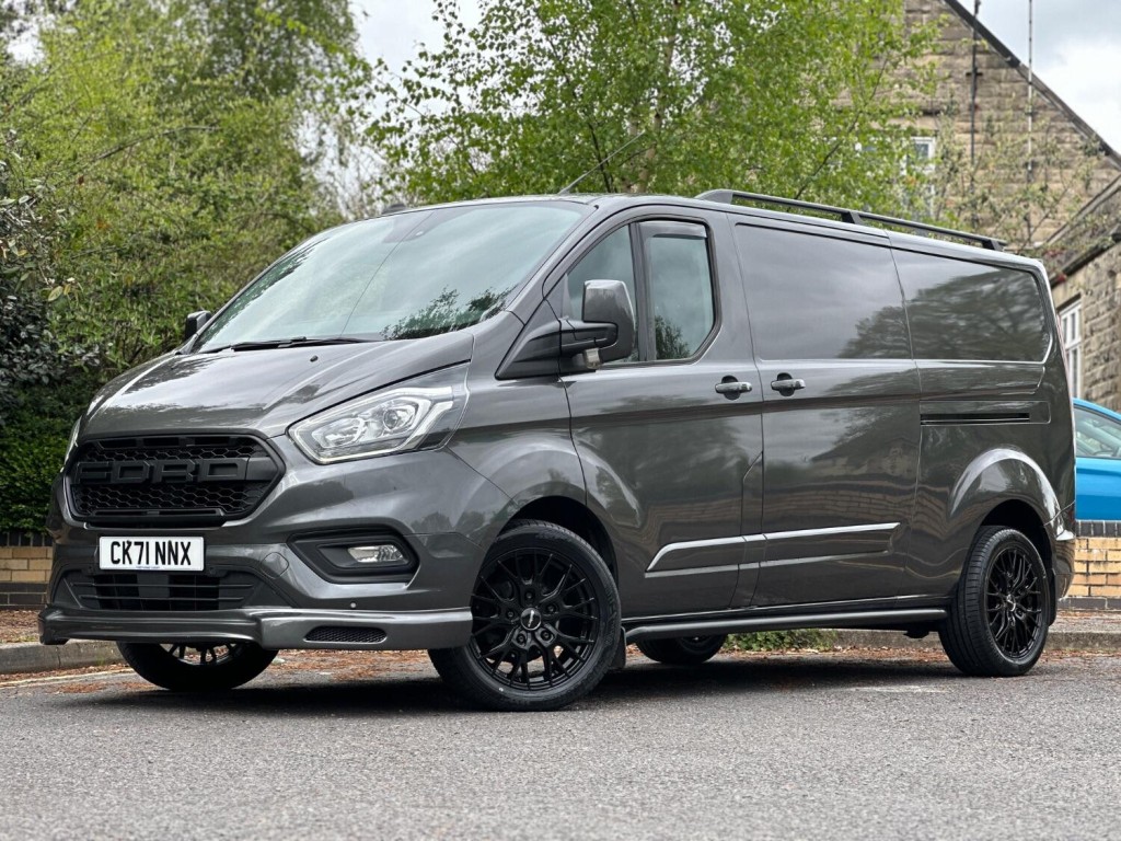 FORD TRANSIT CUSTOM 2.0 Transit Custom Limited Van 300 L2 2.0L EcoBlue 130PS FWD 6 Speed Manual