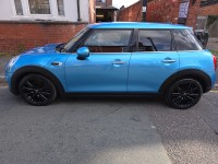 MINI HATCH