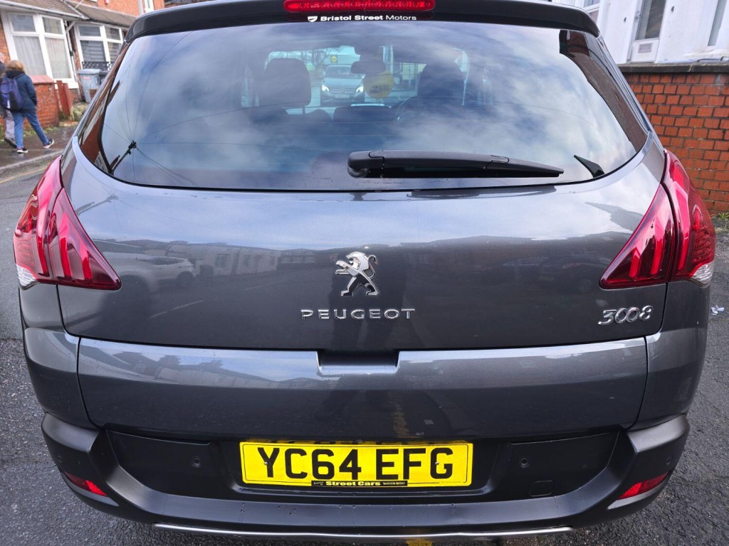 PEUGEOT 3008