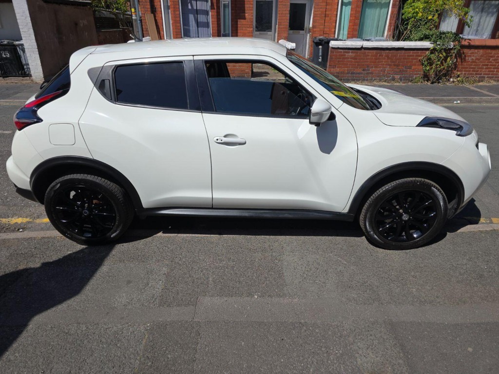 NISSAN JUKE