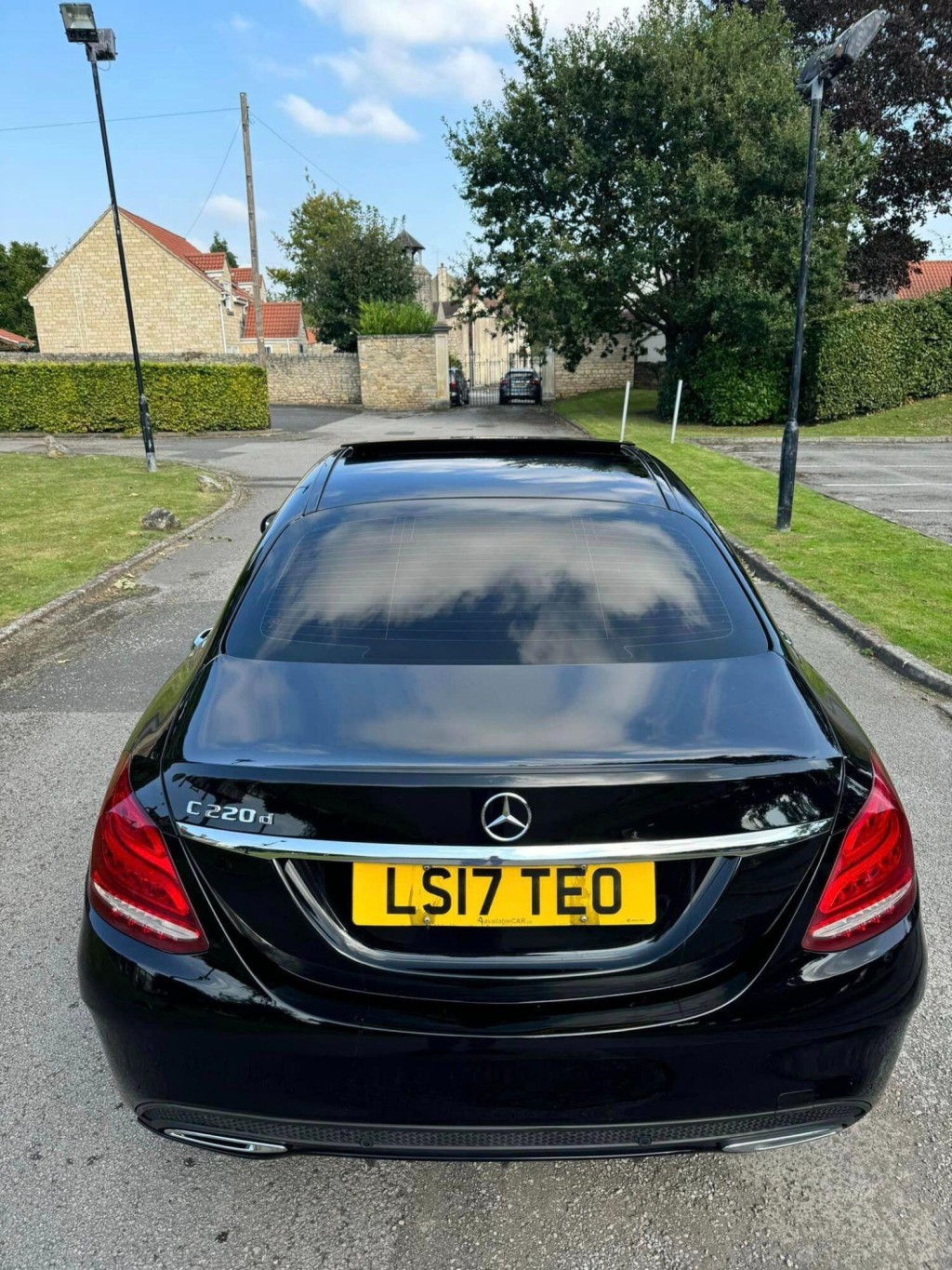 MERCEDES-BENZ C CLASS