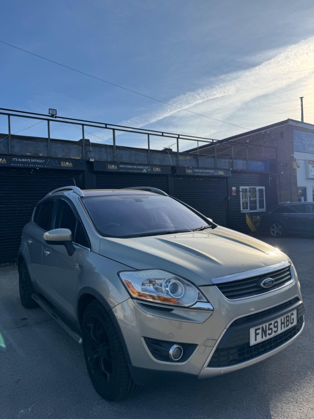 FORD KUGA