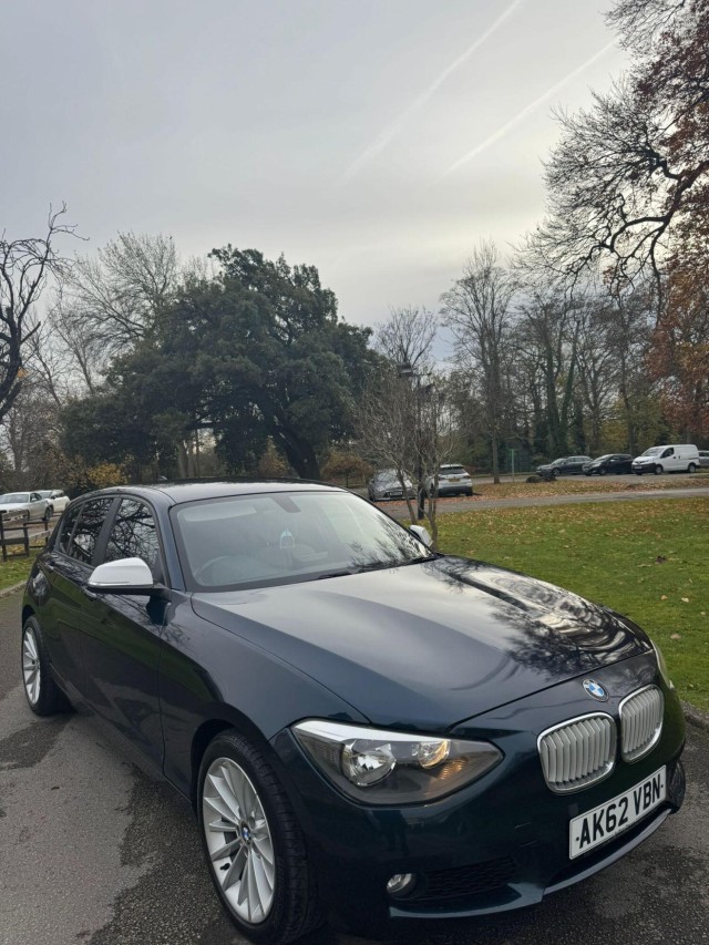BMW 1 SERIES