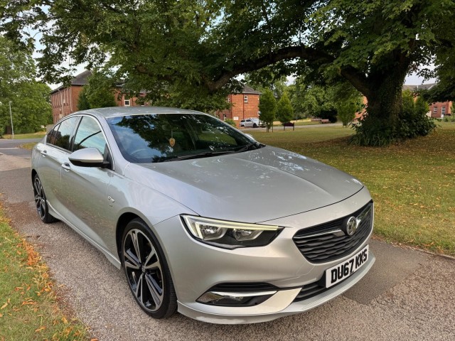 VAUXHALL INSIGNIA