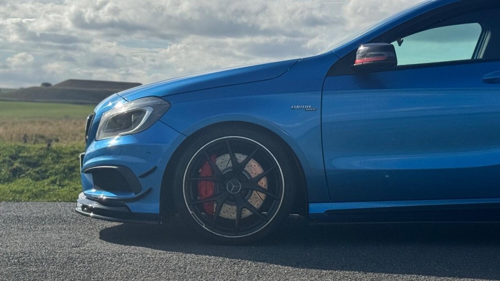 MERCEDES-BENZ A CLASS