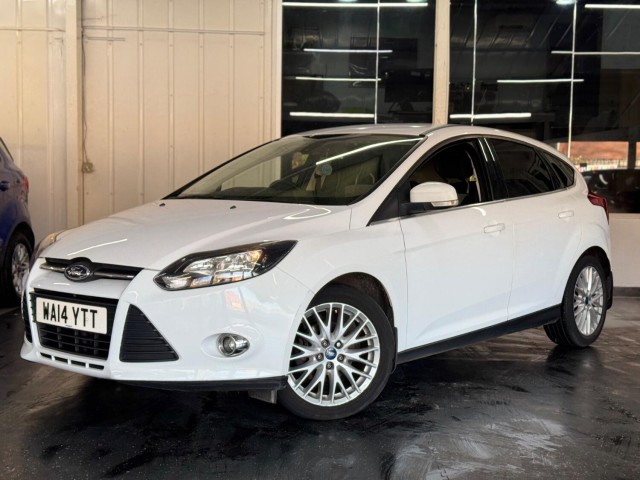 FORD FOCUS 1.0 T EcoBoost Zetec