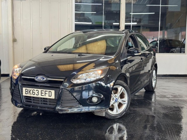 FORD FOCUS 1.0 T EcoBoost Zetec