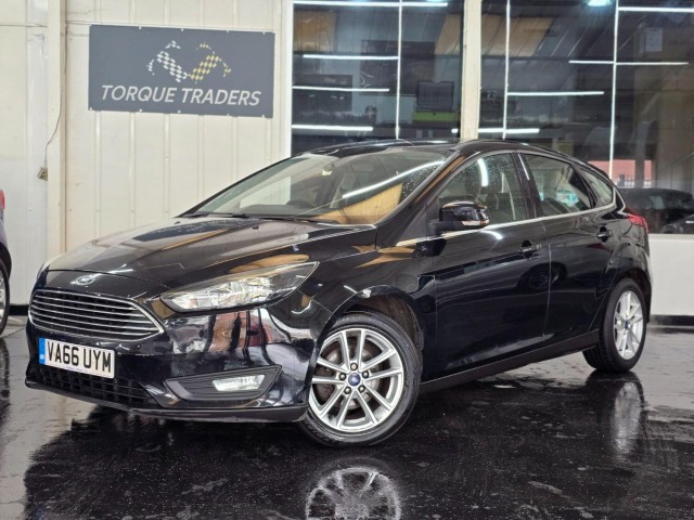 FORD FOCUS 1.0 T EcoBoost Zetec