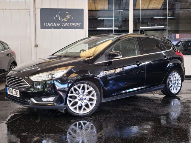 FORD FOCUS 1.0 T EcoBoost Titanium X