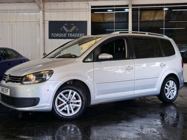 VOLKSWAGEN TOURAN 1.6 TDI BlueMotion Tech SE