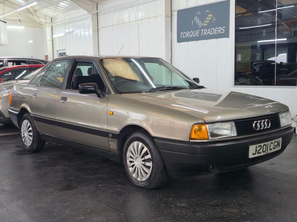 AUDI 80