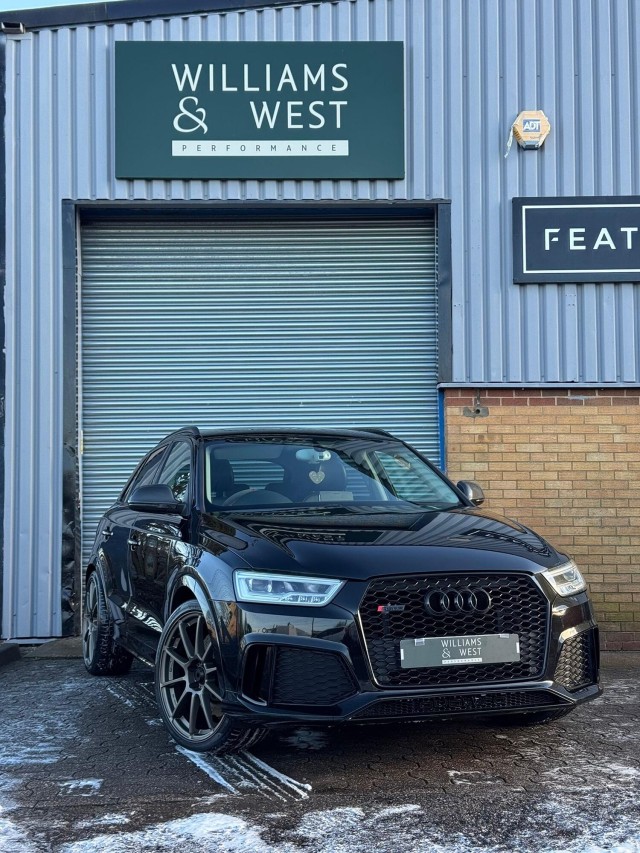 AUDI RS Q3