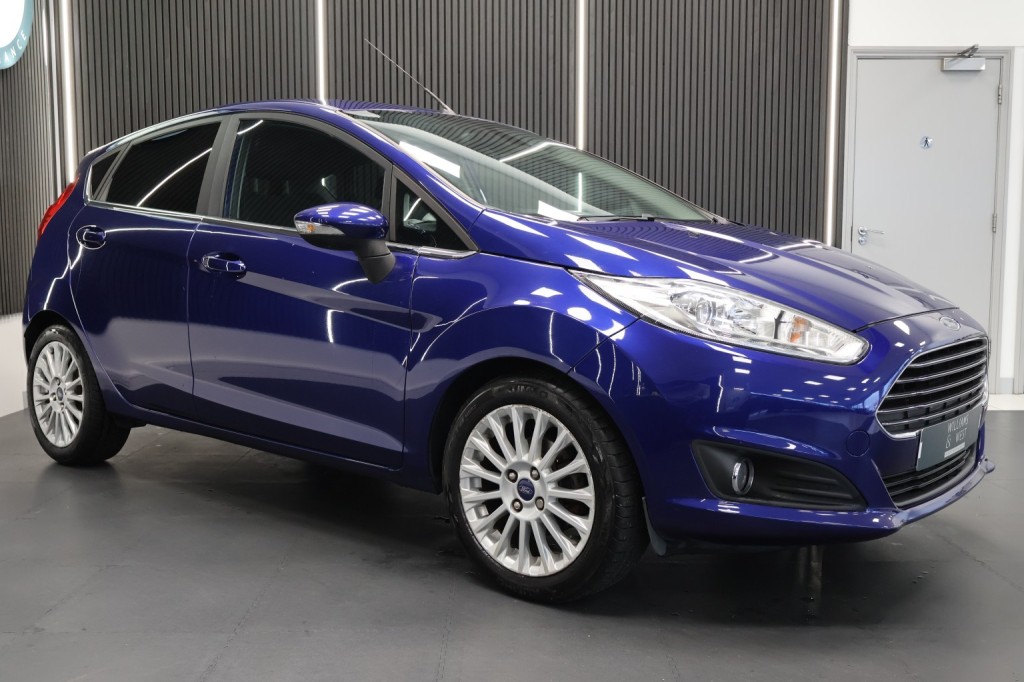 FORD FIESTA