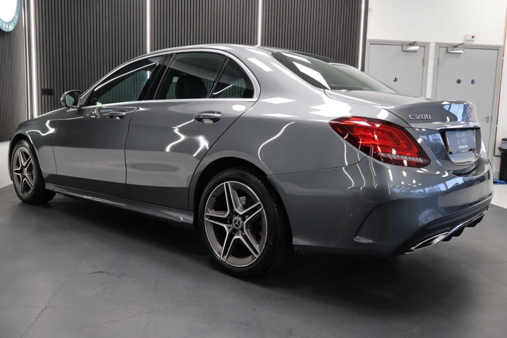 MERCEDES-BENZ C CLASS