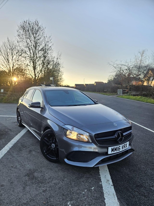 MERCEDES-BENZ A CLASS 1.5 A180d AMG Line Euro 6 (s/s) 5dr