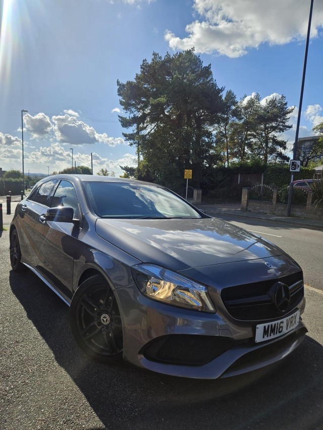 MERCEDES-BENZ A CLASS 1.5 A180d AMG Line Euro 6 (s/s) 5dr
