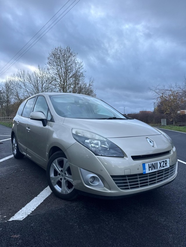 RENAULT GRAND SCENIC 1.5 dCi Dynamique TomTom Euro 5 5dr