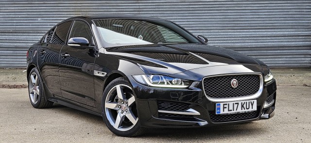 JAGUAR XE
