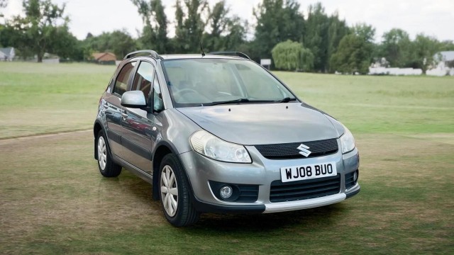 SUZUKI SX4