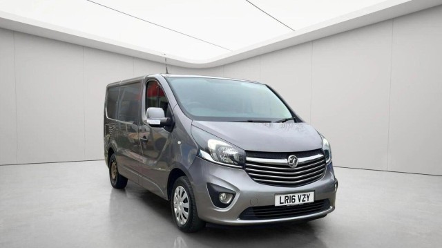 VAUXHALL VIVARO