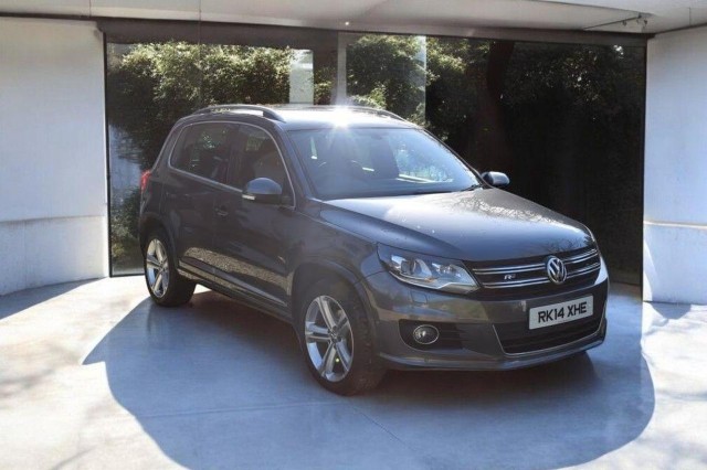 VOLKSWAGEN TIGUAN 2.0 TDI BlueMotion Tech R-Line DSG 4WD Euro 5 (s/s) 5dr