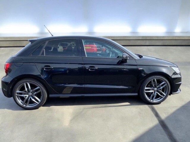 AUDI A1 1.6 TDI Black Edition Sportback S Tronic Euro 6 (s/s) 5dr