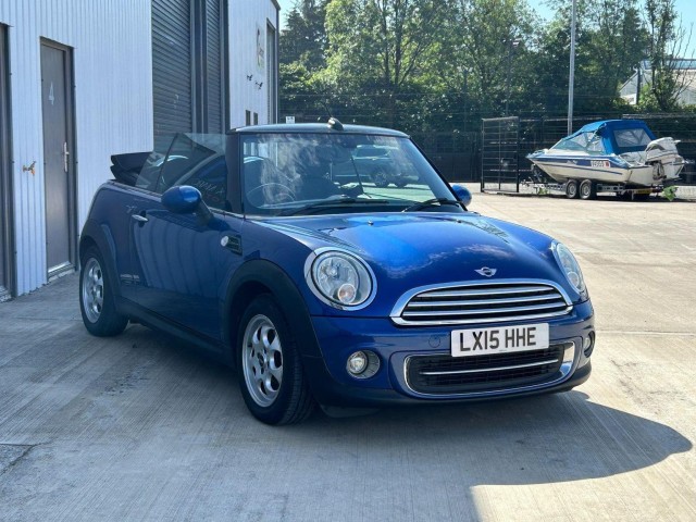MINI CONVERTIBLE 1.6 Cooper Auto Euro 6 2dr