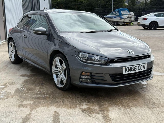 VOLKSWAGEN SCIROCCO 2.0 TDI BlueMotion Tech R-Line DSG Euro 6 (s/s) 3dr