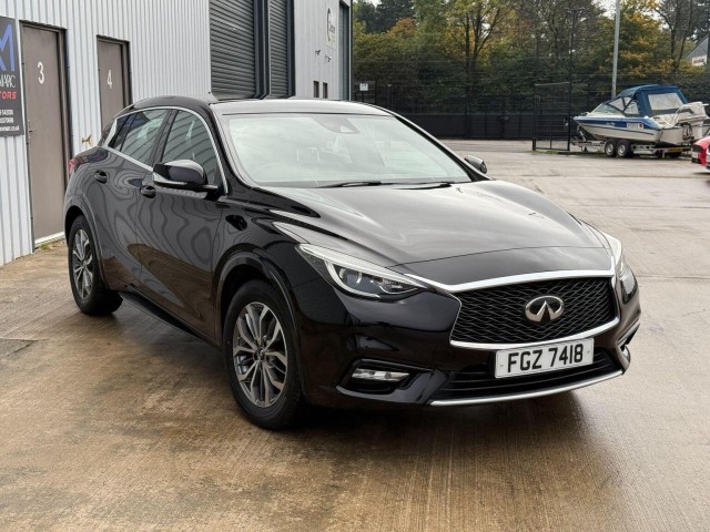 INFINITI Q30 1.5d SE Euro 6 (s/s) 5dr