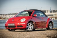 VOLKSWAGEN BEETLE
