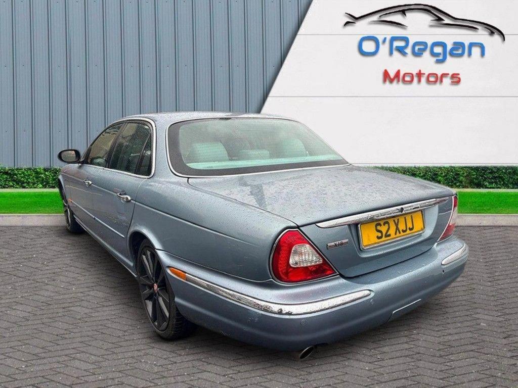 JAGUAR XJ