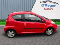 PEUGEOT 107