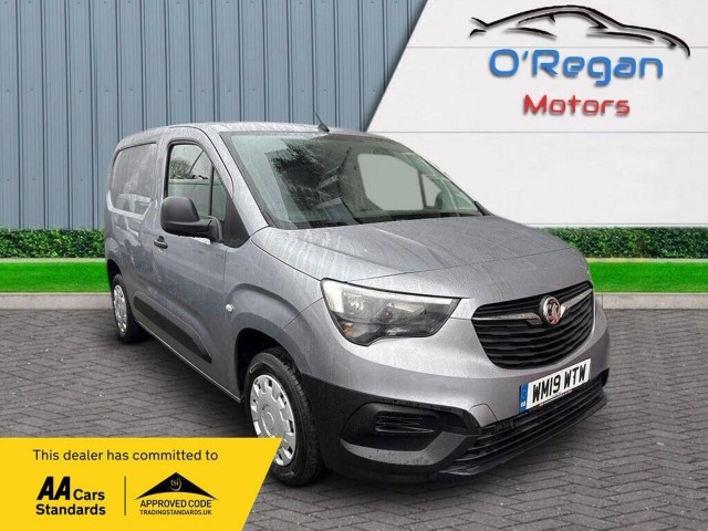 VAUXHALL COMBO