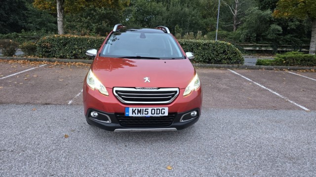 PEUGEOT 2008 1.2 VTi PureTech Allure
