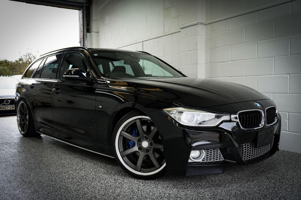 BMW 3 SERIES