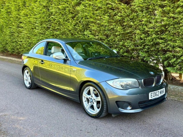 BMW 1 SERIES 2.0 118d Exclusive Edition Euro 5 (s/s) 2dr
