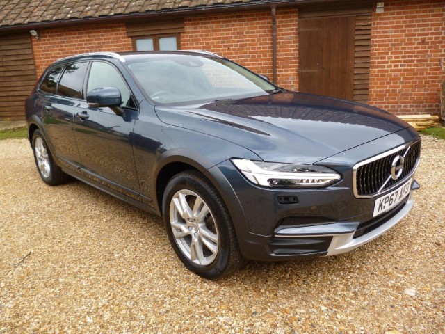 VOLVO V90 CROSS COUNTRY