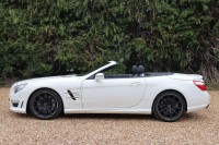 MERCEDES-BENZ SL