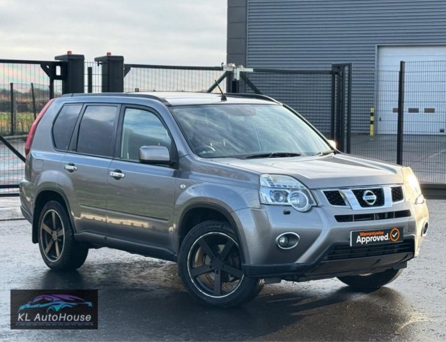 NISSAN X-TRAIL