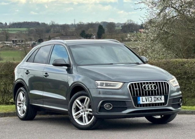 AUDI Q3 2.0 TDI S line S Tronic quattro Euro 5 (s/s) 5dr