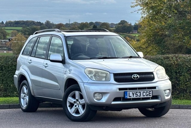 TOYOTA RAV4 2.0 VVT-i XT3 4WD 5dr