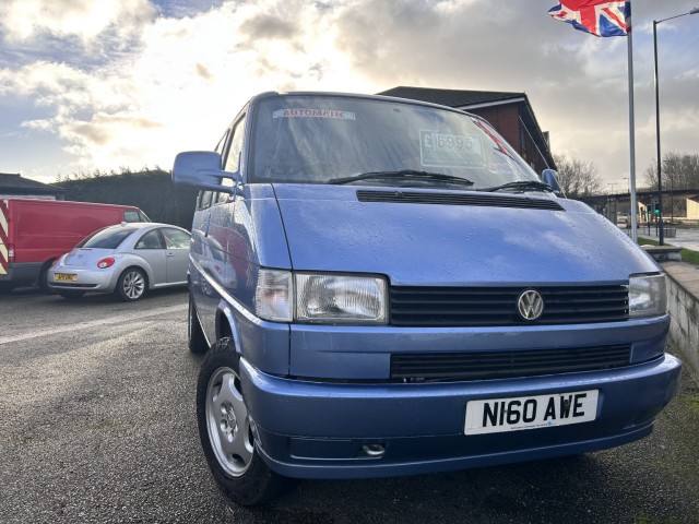 VOLKSWAGEN CARAVELLE