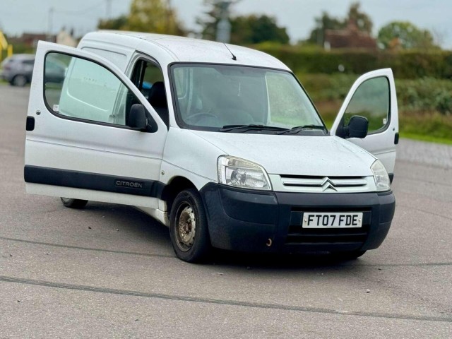 CITROEN BERLINGO 1.6 HDi 600TD X 4dr (Euro 4)