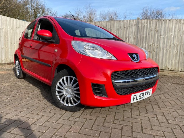 PEUGEOT 107 1.0 12V Urban