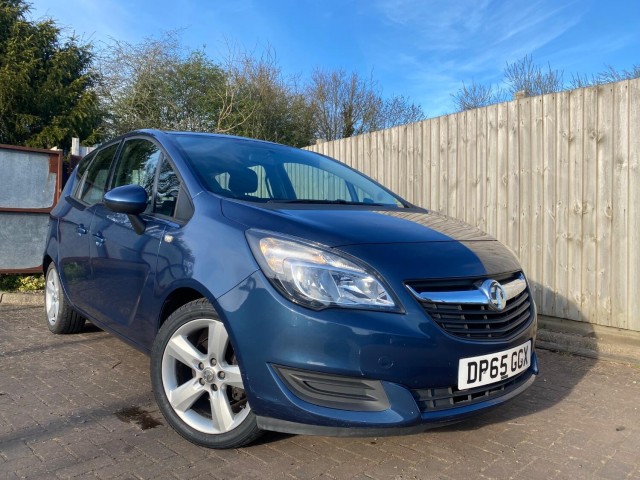 VAUXHALL MERIVA 1.4 i Exclusiv