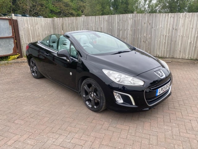 PEUGEOT 308 1.6 THP Roland Garros