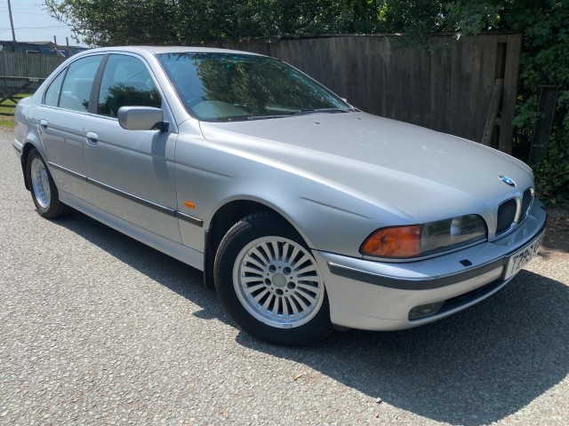 BMW 5 SERIES 2.8 528i SE