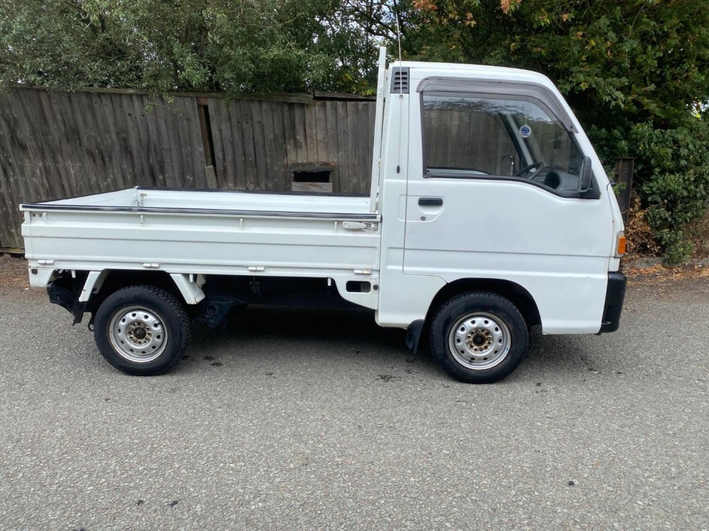 SUBARU SAMBAR