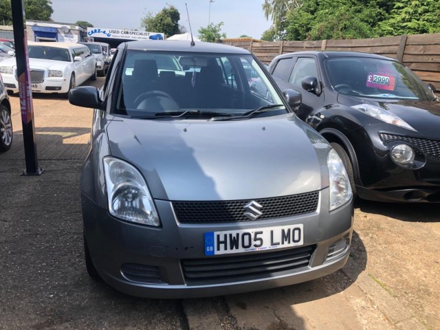 SUZUKI SWIFT 1.3 GL